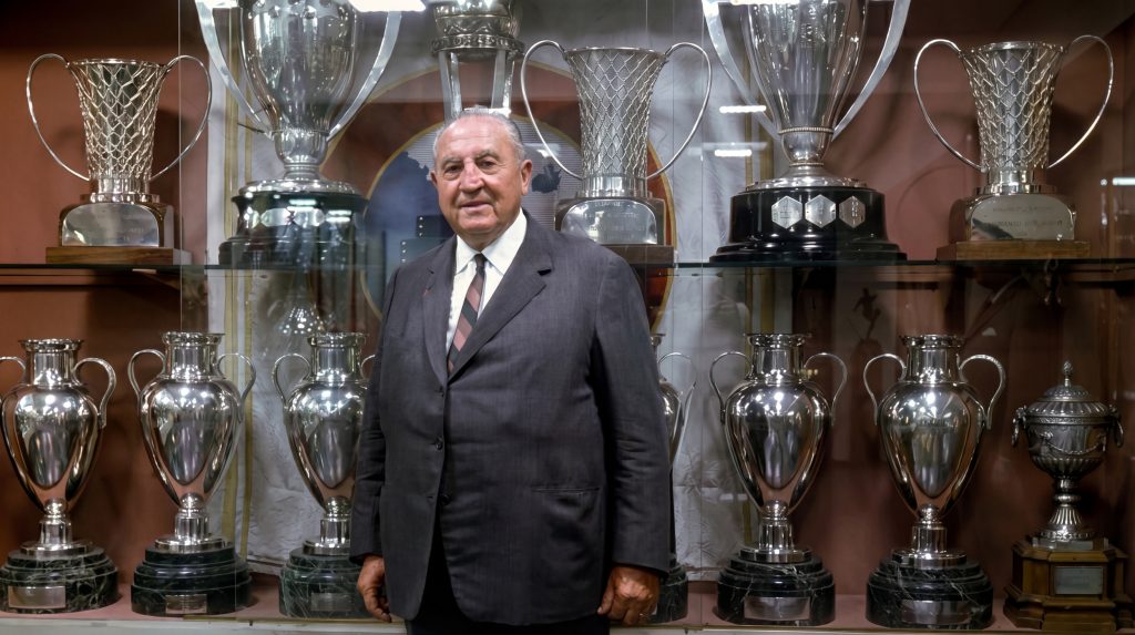 Сантьяго Бернабеу